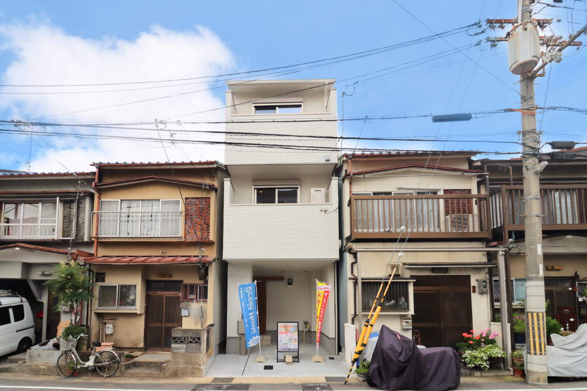 ぽかぽか南向き🌞前道8.6ｍ！地下鉄椥辻駅徒歩3分！