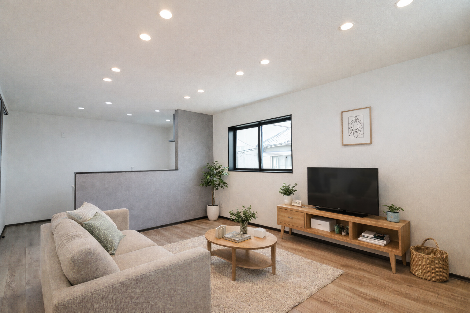 「ドリームタウン深草極楽寺町」京阪「龍谷大学前深草」駅徒歩６分！JR「稲荷」駅徒歩９分！の２WAYアクセス可能なお家！