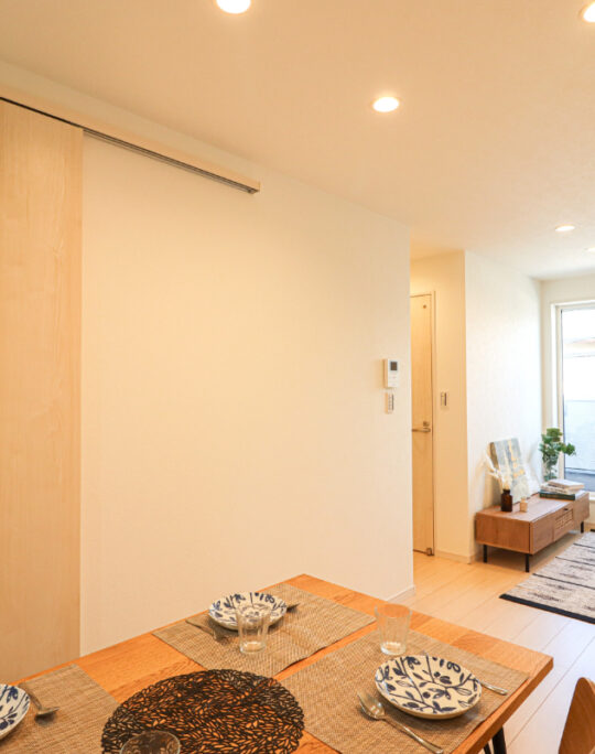 キッチンがおしゃれで明るいお家