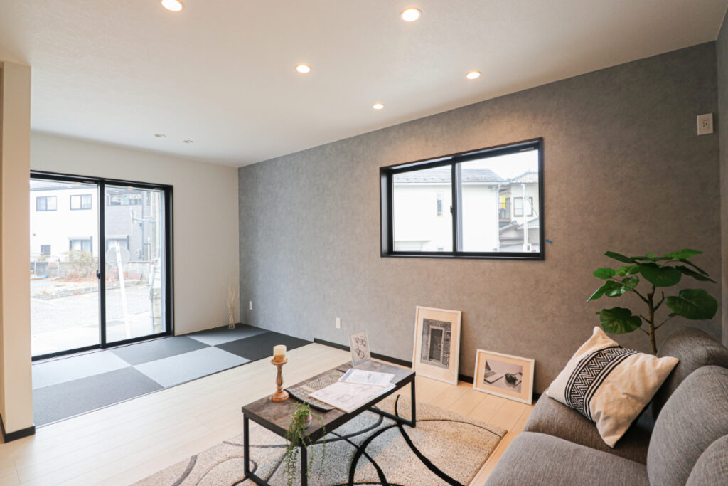 畳コーナー・シックな雰囲気・角地・駐車２台