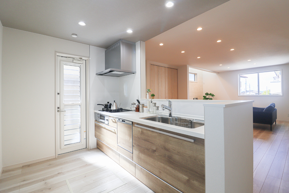 「ドリームタウン広野町宮谷」LDK22帖以上＆全居室６帖以上！車２台駐車可能！