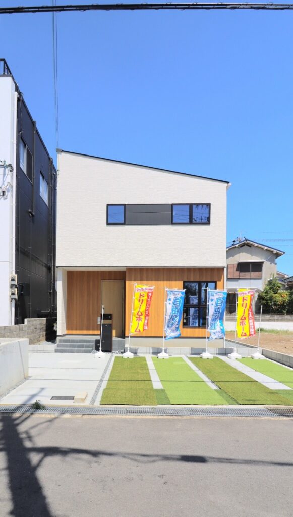 質感を楽しむ、上質な大人ナチュラルインテリア